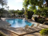 Pool water feature