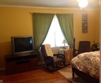 Master bedroom pic6