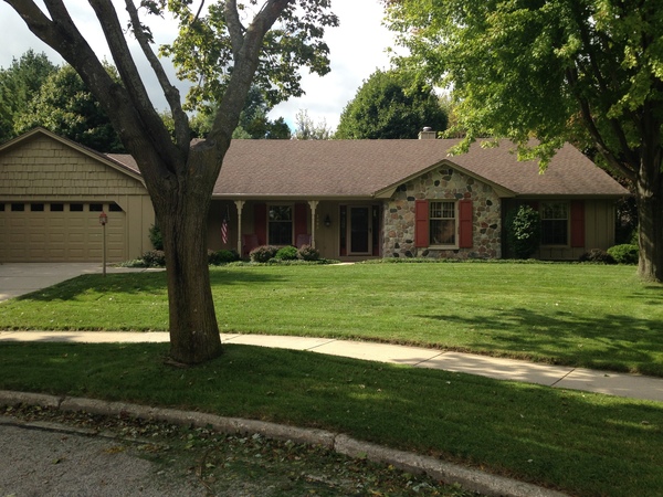 Charming ranch on quiet culdesac