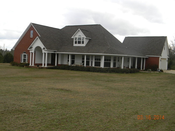 Peaceful setting, new home with lots of 