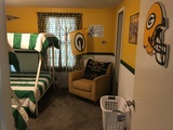 H bunkbed side