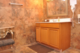 Bathroomgrand02