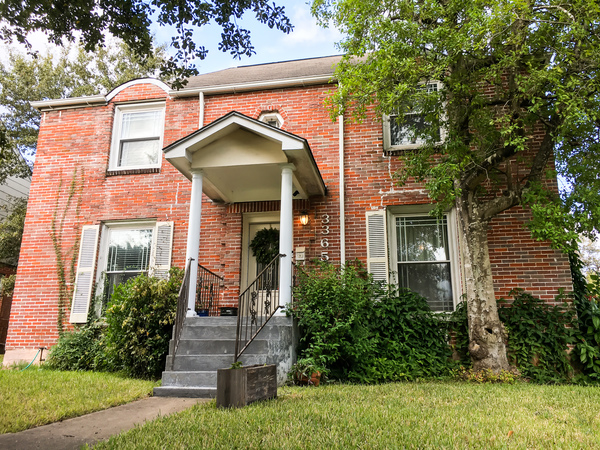 Comfy 3 Bdrm Home w/ Hot Tub & Firepit