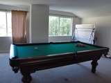 Gameroom with private desk