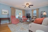 Front sitting room cont