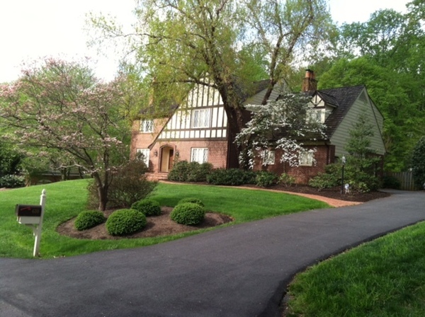 High-end home in private setting