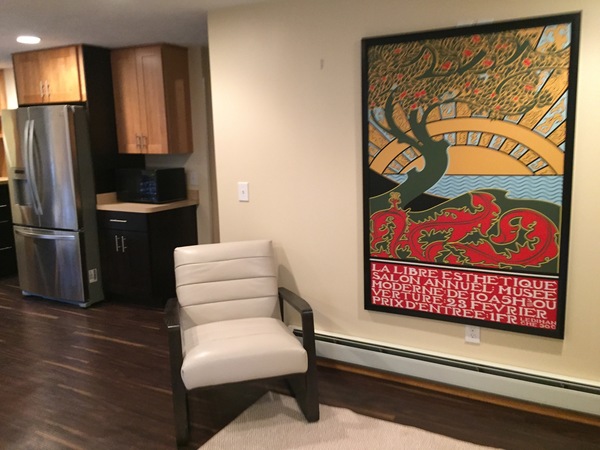 New and Stylish Apt.  Walk to campus