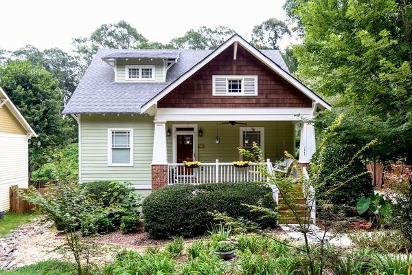 Gorgeous  4 Bd/4 Full bath home 