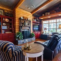 Specious Lodge Home on Farm