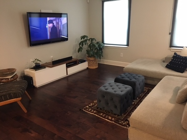 Modern Amenities Close to EL Golf Course