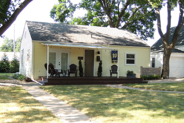 GREAT Property - Eddy St & ND < 2 blocks