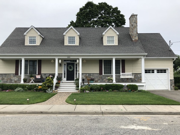 Beautiful Lg Home Mins Away From Course