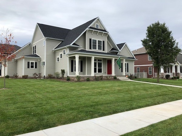 New Home - Only 10 min walk to ND Campus