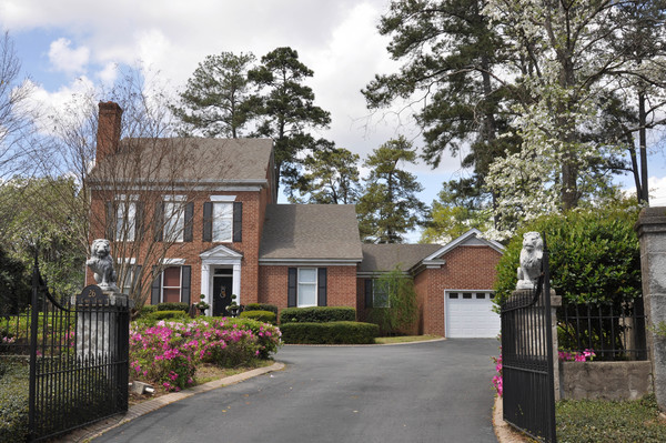 Beautiful home in Conifer Place