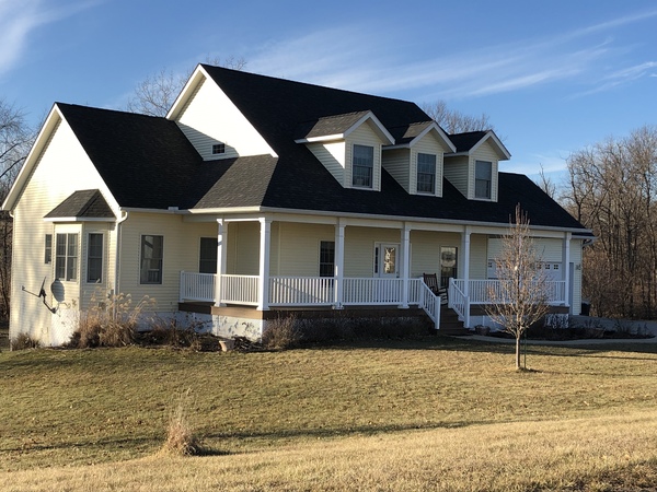 Family Friendly Home - Close To I-74