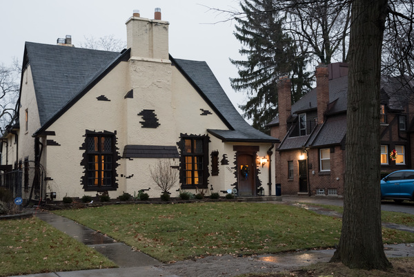 Beautifully Renovated 1924 Historic Gem