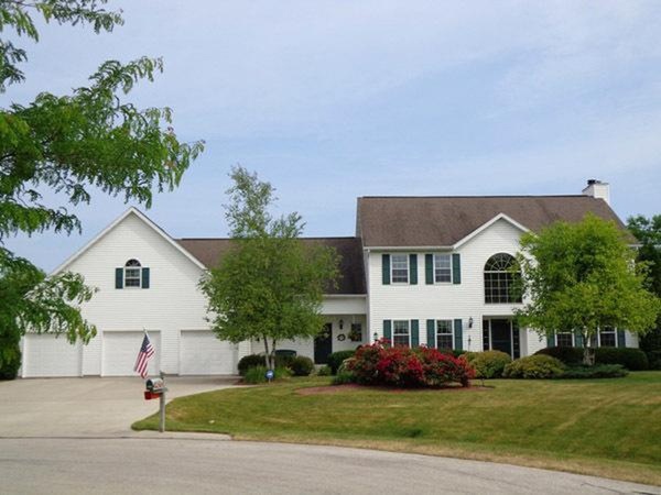 5 Bedroom Home 10 Min From Straits