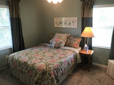 11upstairbedroom