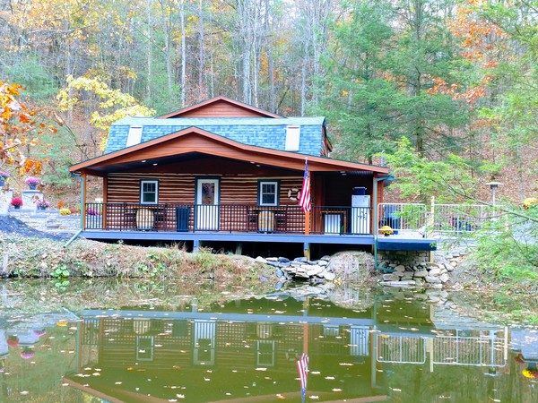 Hidden Hollow Cabin - 12 mins from PSU
