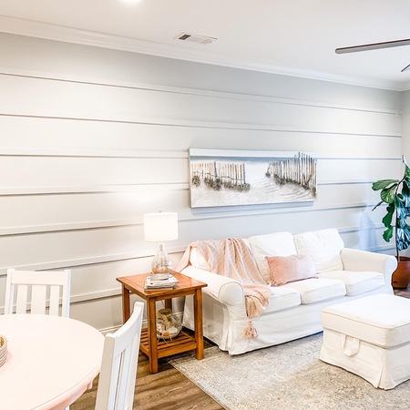  4 BR TH, Walk to Shuttle!