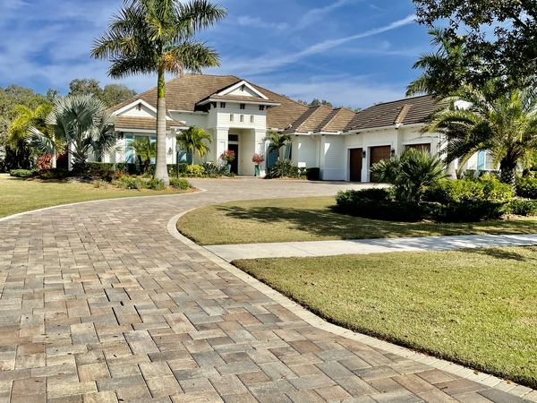 Beautiful West Indies Golf Preserve Home