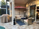 Lanai lounge