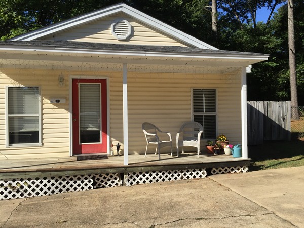 The Cottage- Downtown Starkville, MS