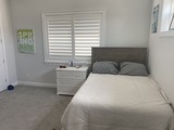 Queen guest suite