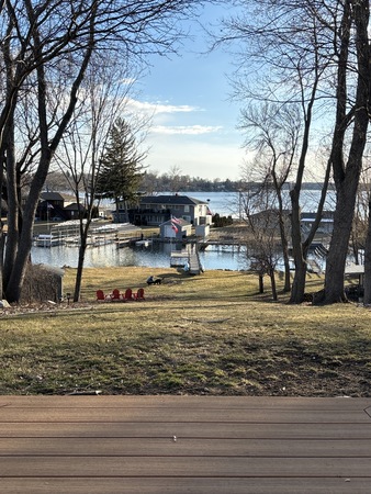 Quiet lakefront home