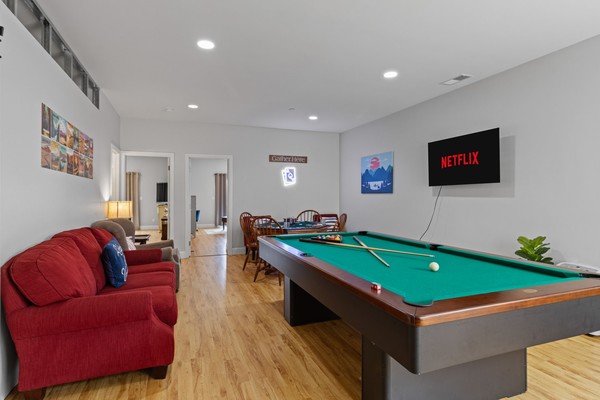 Bright & Spacious Stay|Relax,Play,Unwind