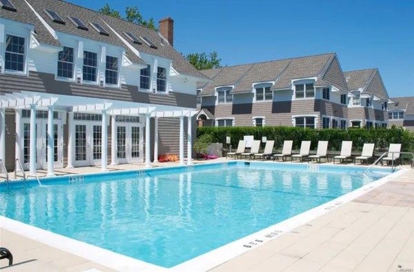 Water Front Condo Close to US Open 
