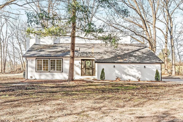 Your Luxury Home Near Notre Dame!