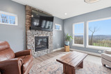 Family room 2